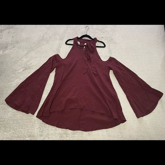 ELAN cold shoulder keyhole necktie blouse size medium new with tags burgundy - Picture 2 of 10